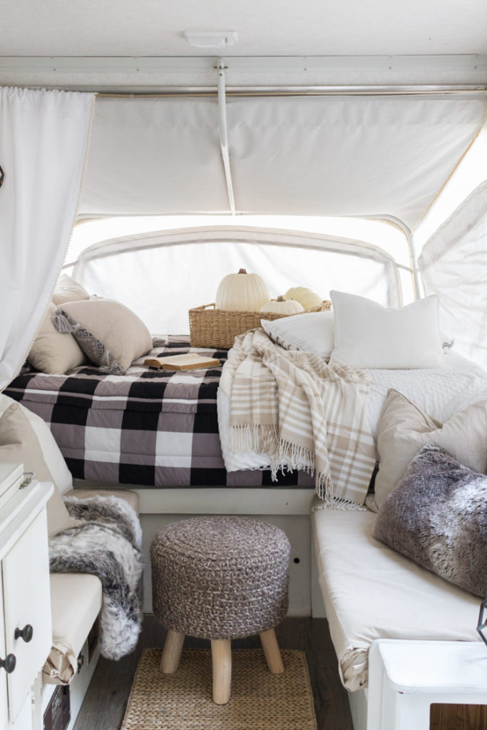 Simple Ways To Use Neutral Fall Decor Inside And Out Of Your Home ...