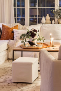 A Simple and Elegant Halloween Tour in the Family Room