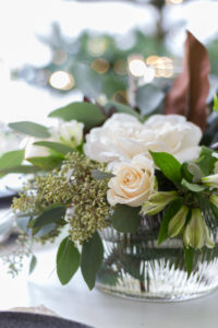 Elegant and Neutral Christmas Tablescape