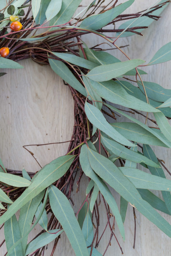 DIY Eucalyptus and Berry Fall Wreath 