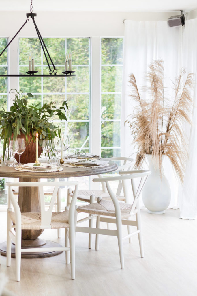 Neutral and Elegant Fall Dining Room