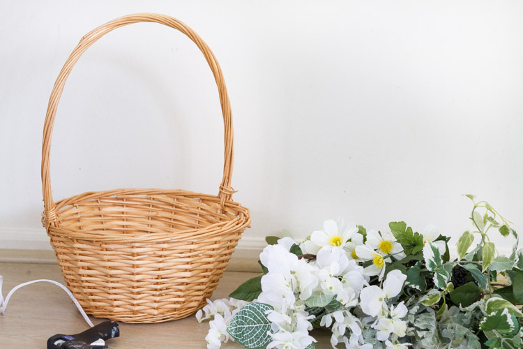 DIY Floral Easter Basket 