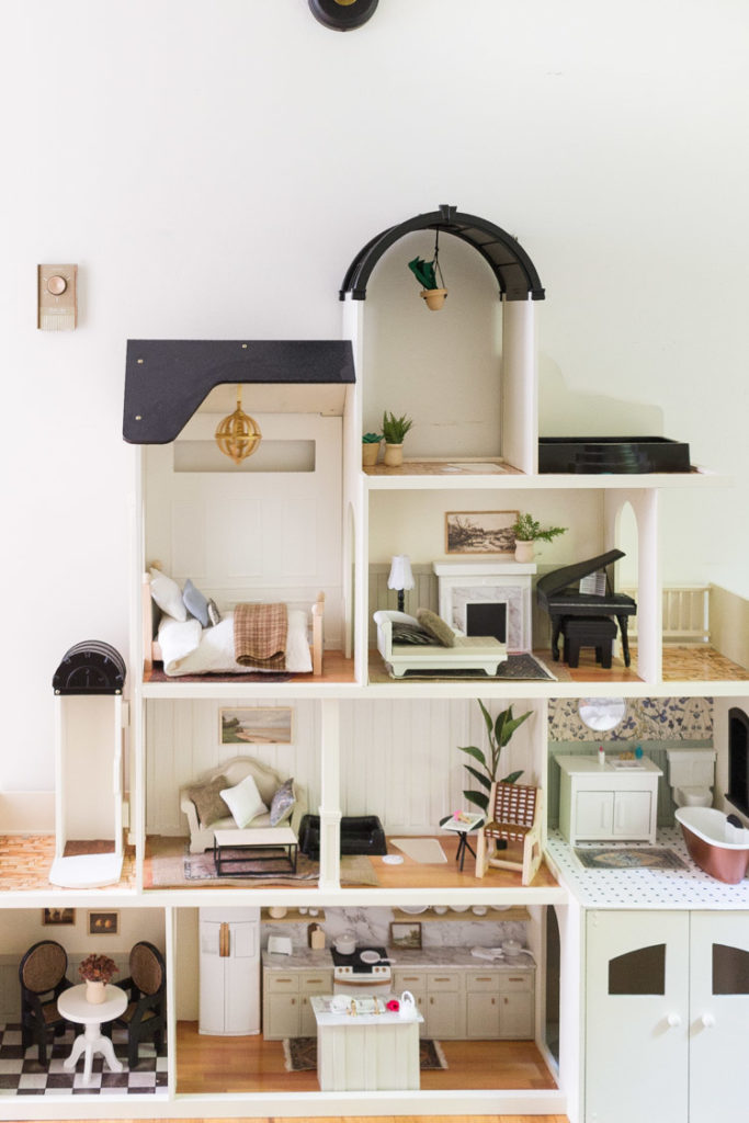 A Dollhouse Makeover