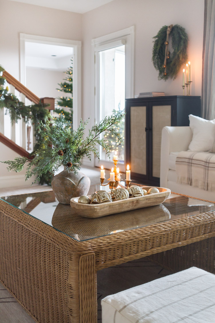 A Christmas Tour Of Our Home - zevy joy