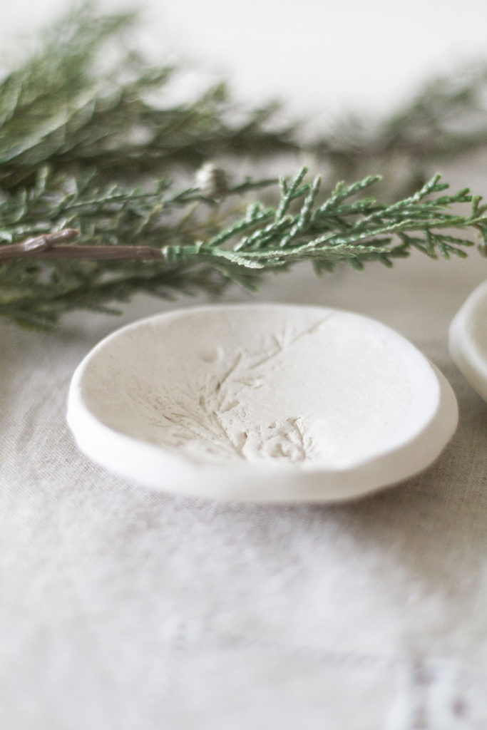 DIY Christmas Gift Clay Jewelry Dish