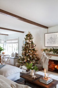Holiday Housewalk 2022 - A Tour Of Our Home This Christmas! - zevy joy