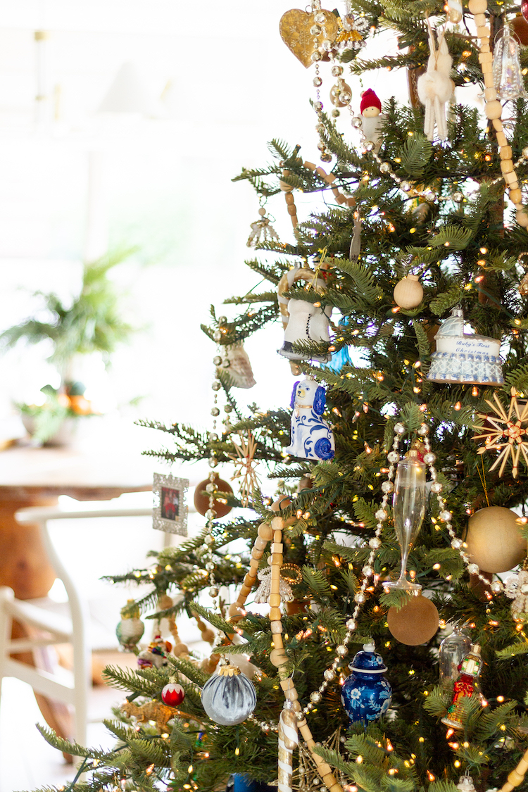 Holiday Housewalk 2023 - zevy joy