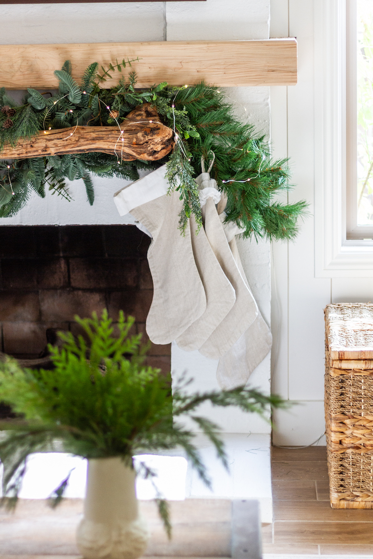 Holiday Housewalk 2023 - zevy joy