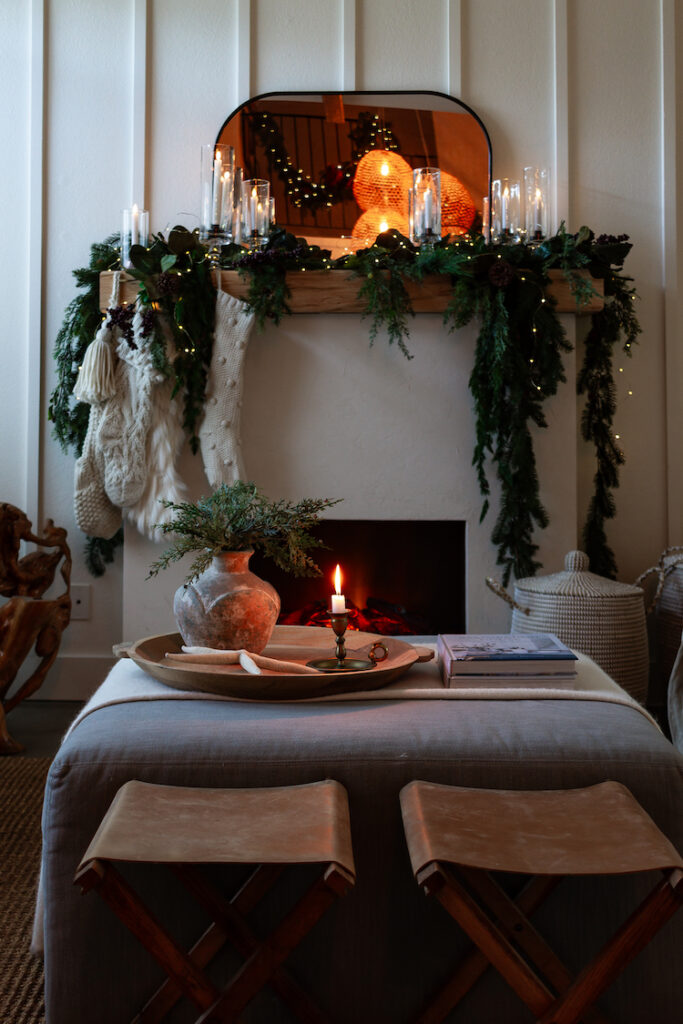 Simple Ways to Incorporate Christmas Ambiance In Your Home With Candles And Lights